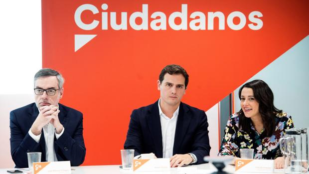 Ciudadanos ratifica el veto a Sánchez tras el 28-A sin pronunciarse aún sobre pactos en las autonomías