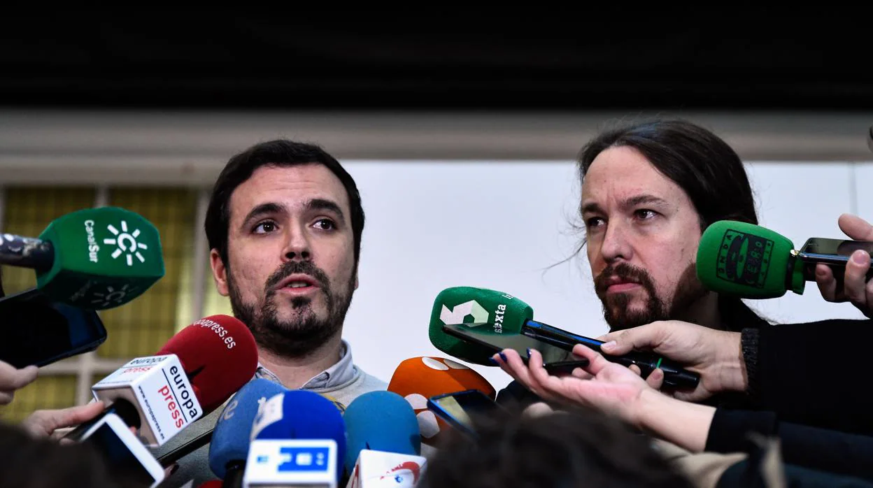Alberto Garzón, junto a Pablo Iglesias, en una imagen de archivo