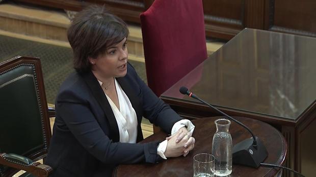 Sáenz de Santamaría: «El 155 se aplicó para preservar la convivencia en Cataluña»