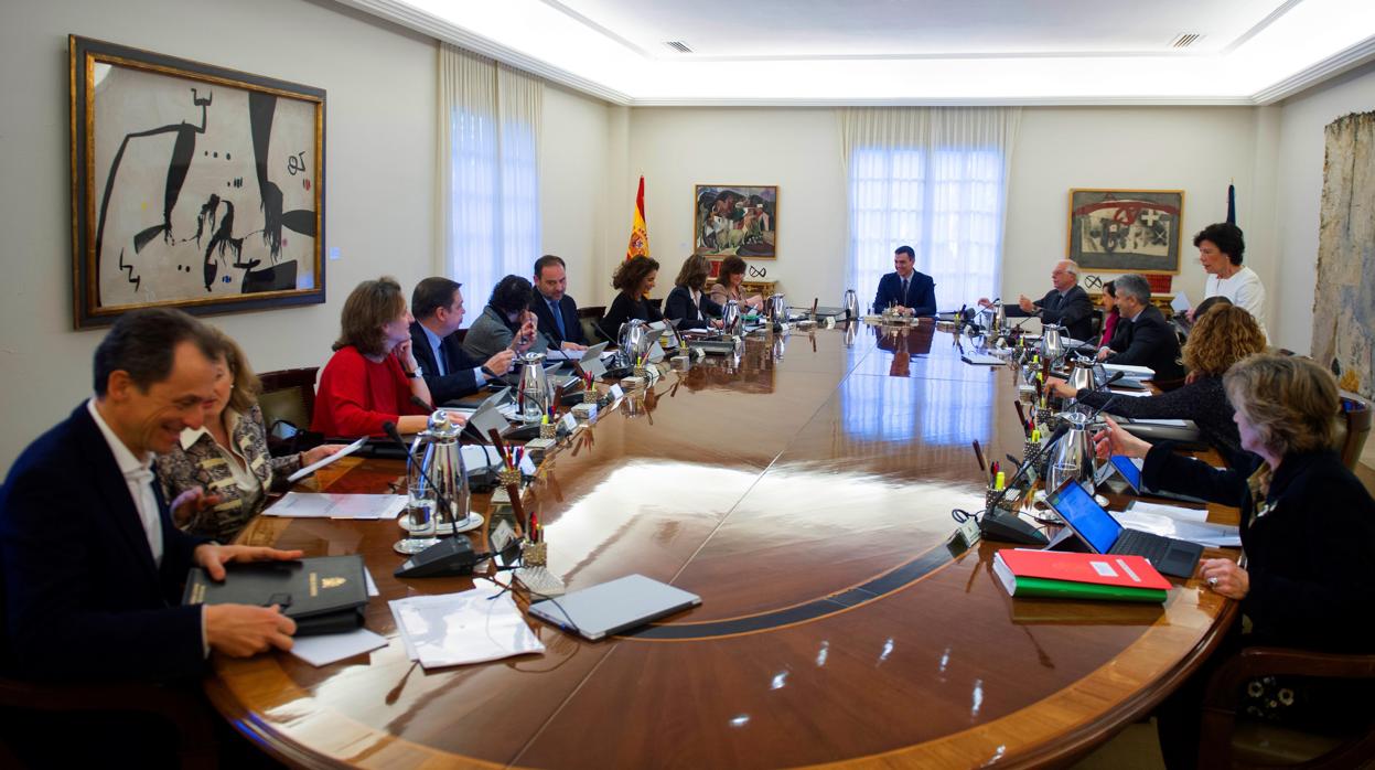 El Consejo de Ministros, reunido en La Moncloa