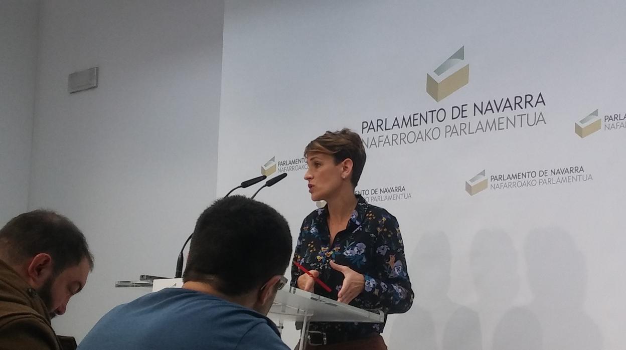 La secretaria general del PSN, María Chivite, hoy en el Parlamento de Navarra