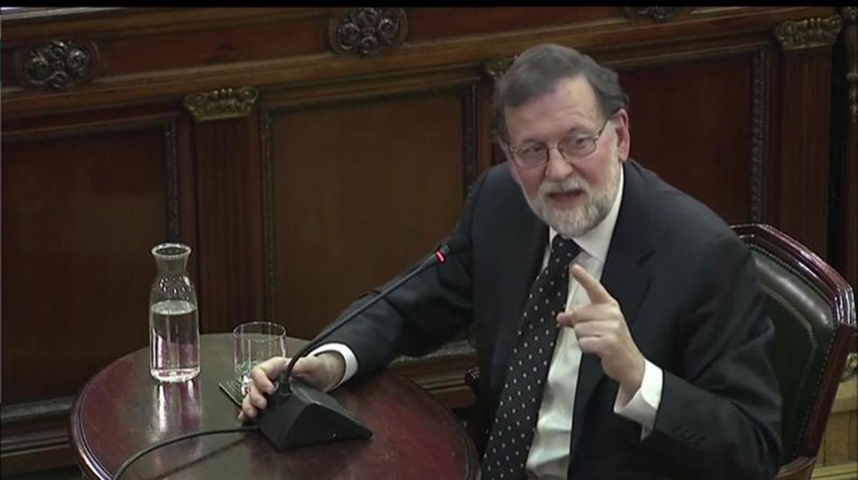 El expresidente del Gobierno Mariano Rajoy, durante su declaración en el juicio