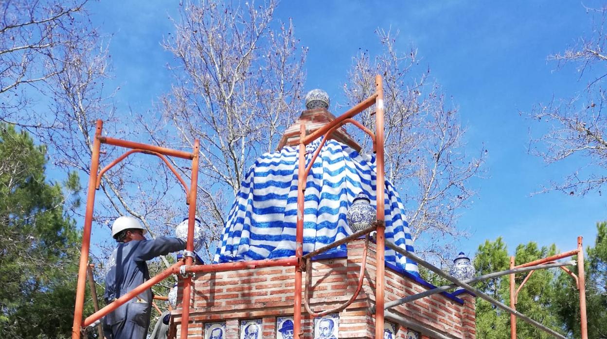 La asociación de vecinos «Fray Hernando de Talavera» es la principal impulsora de la recuperación del Camino Real de Guadalupe