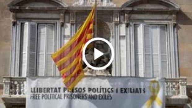 Torra se niega a retirar los lazos amarillos y asegura que la «estelada no es partidista»