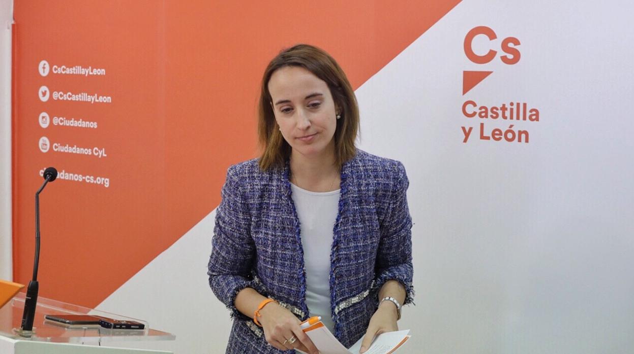 Pilar Vicente, durante la rueda de prensa ofrecida en Valladolid