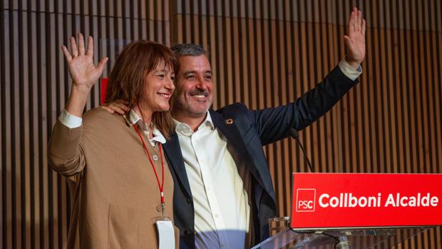 Colau, Valls, Maragall y Forn en la lonja de las elecciones municipales