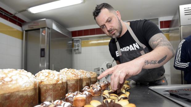 «Masterclass» del prestigioso maestro panadero Yohan Ferrant en Bargas