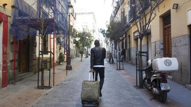 Los pisos turísticos en Centro ya no podrán compartir portal con los residentes del edificio