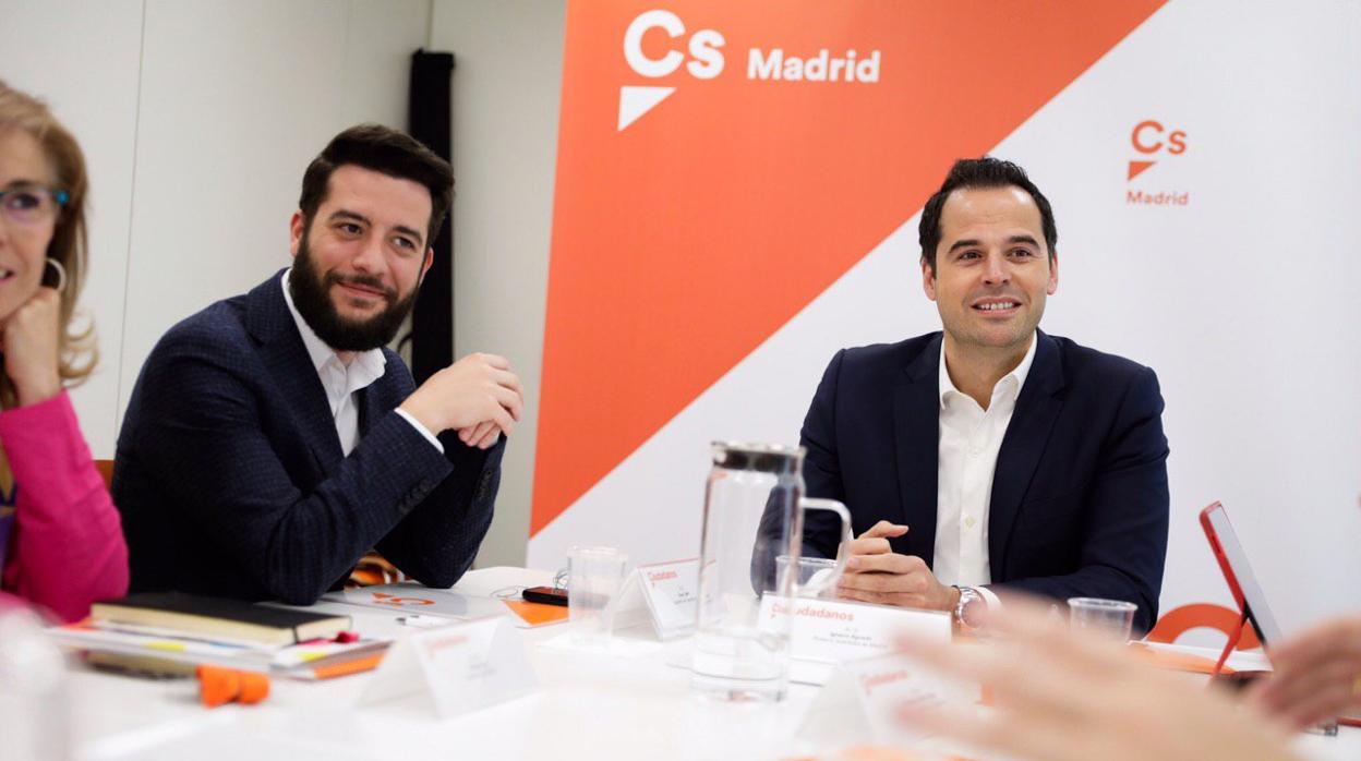 Ignacio Aguado y César Zafra, en la reunión de l viernes