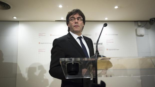 Agencia tributaria propia y mossos en Defensa: la Cataluña independiente planeada por Puigdemont