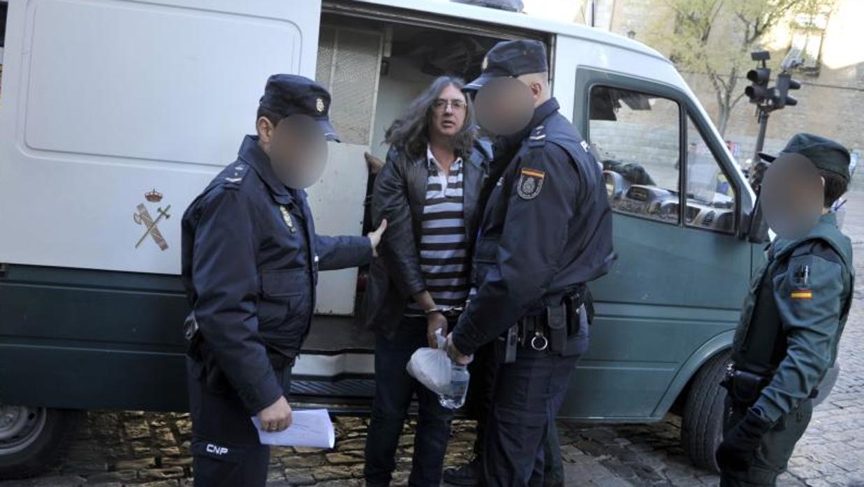 El acusado llegando a la Audiencia Provincial de Toledo