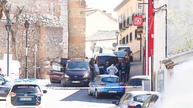 Un hombre mata a su mujer y después se suicida en Loeches con sus hijos en casa