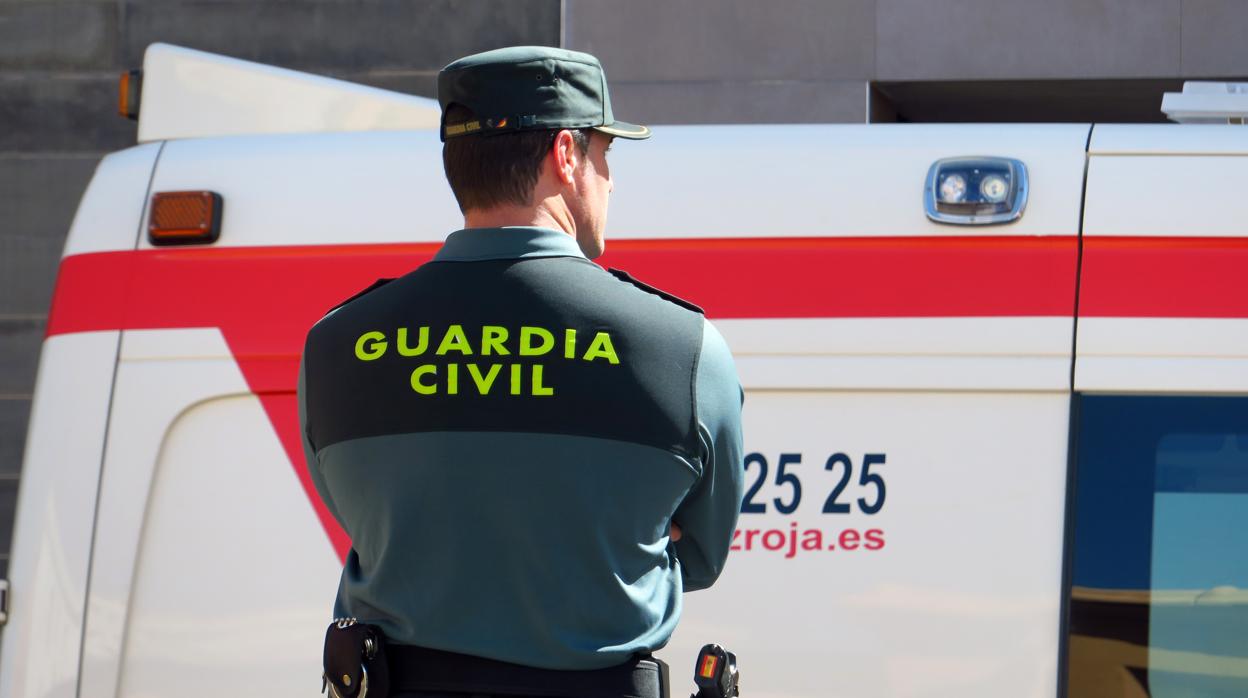 Imagen de un agente de la Guardia Civil en la provincia de Alicante