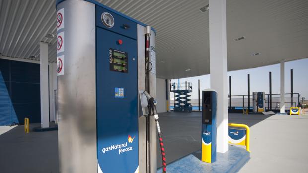 ¿Dónde están las estaciones de gas natural licuado en Madrid?