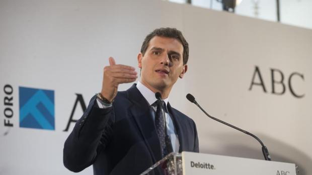 Ni por activa ni por pasiva: Ciudadanos no se abstendrá ante Pedro Sánchez