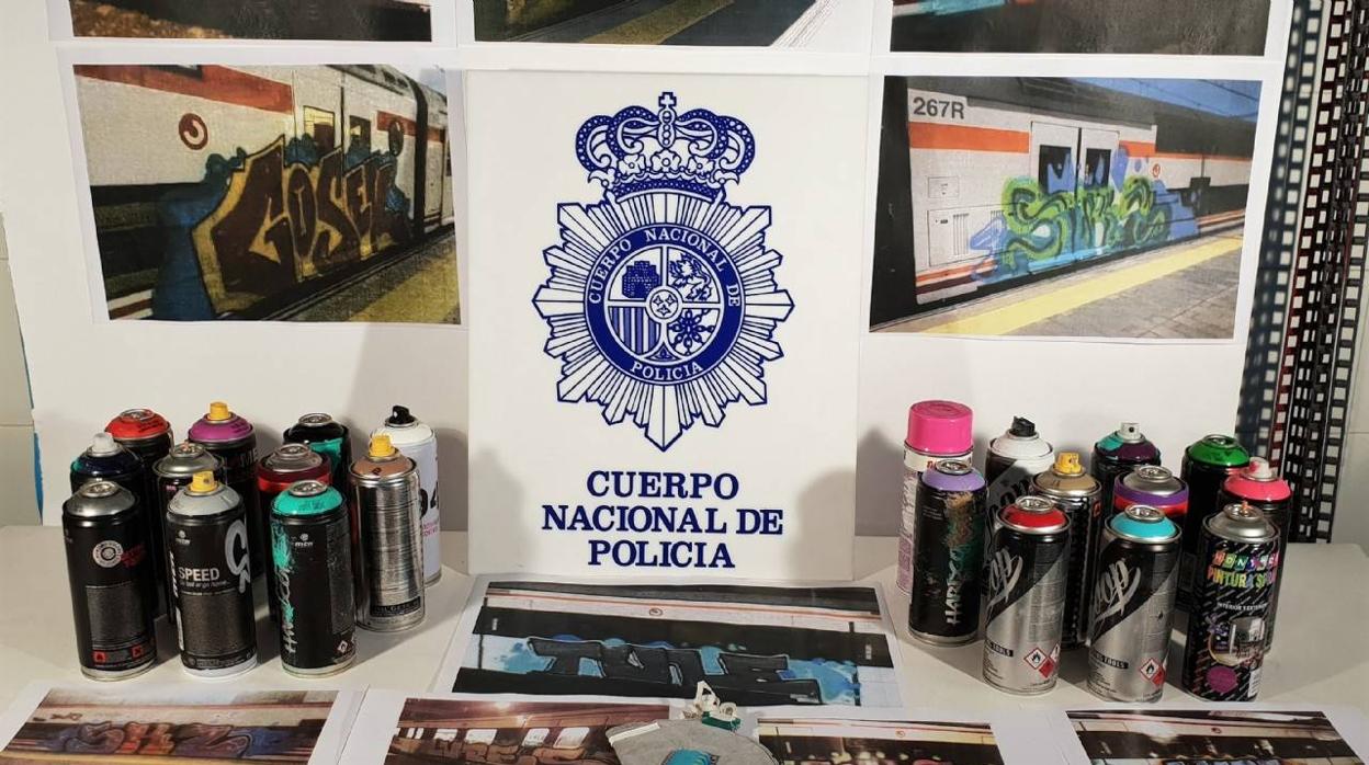 Parte del material incautado a los grafiteros