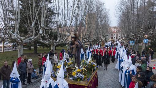 Horario e itinerario de las principales procesiones del Miércoles Santo en Castilla y León