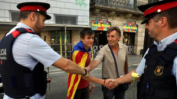 Archivan la causa contra 35 mossos investigados por el 1-O