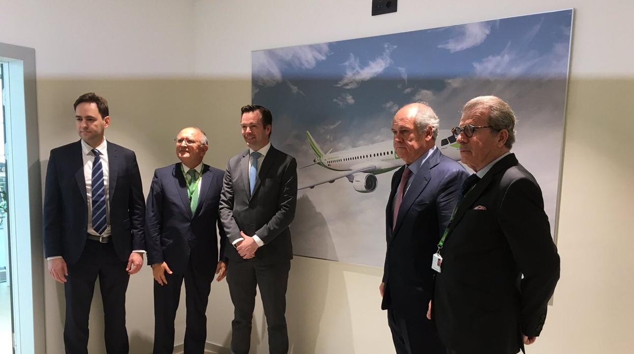 Binter Canarias amplía sus acuerdos con Embraer al ámbito técnico