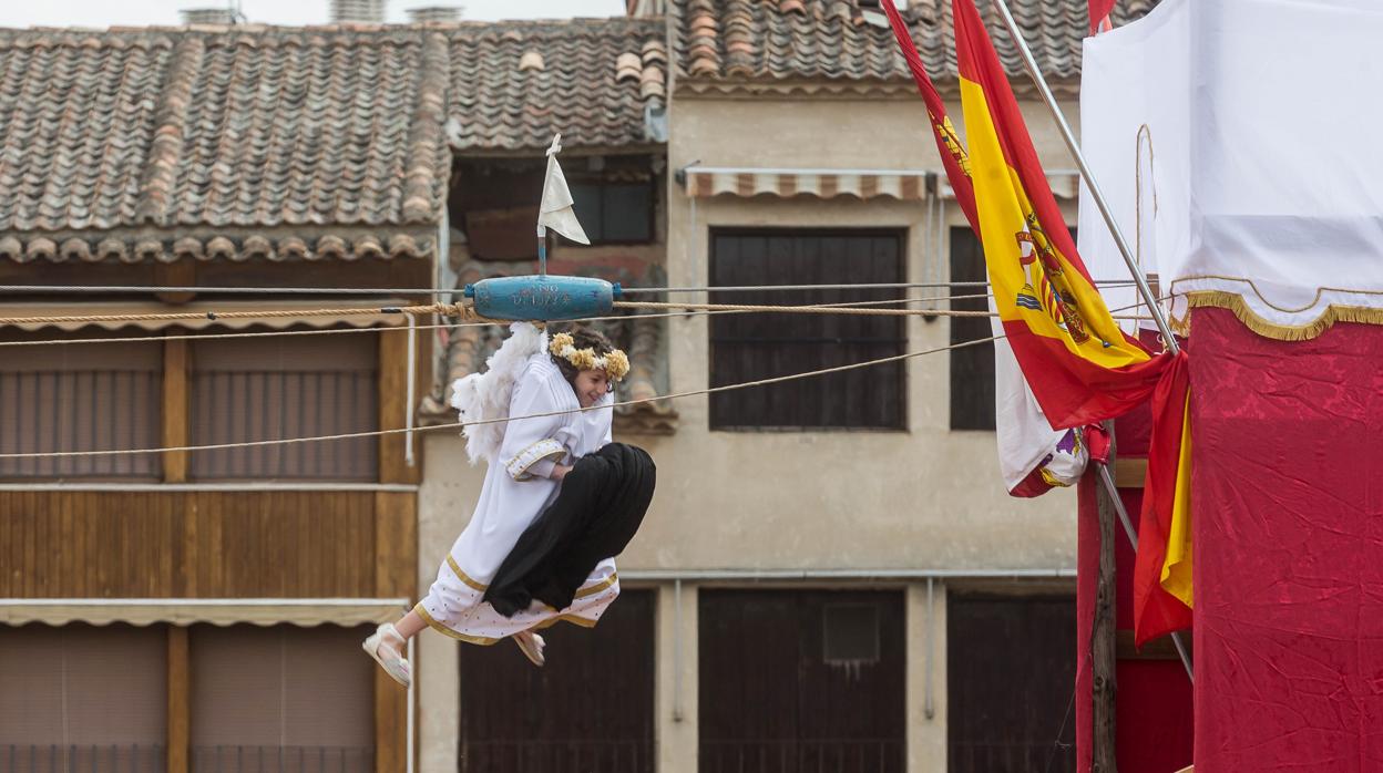 Bajada del Ángel en Peñafiel