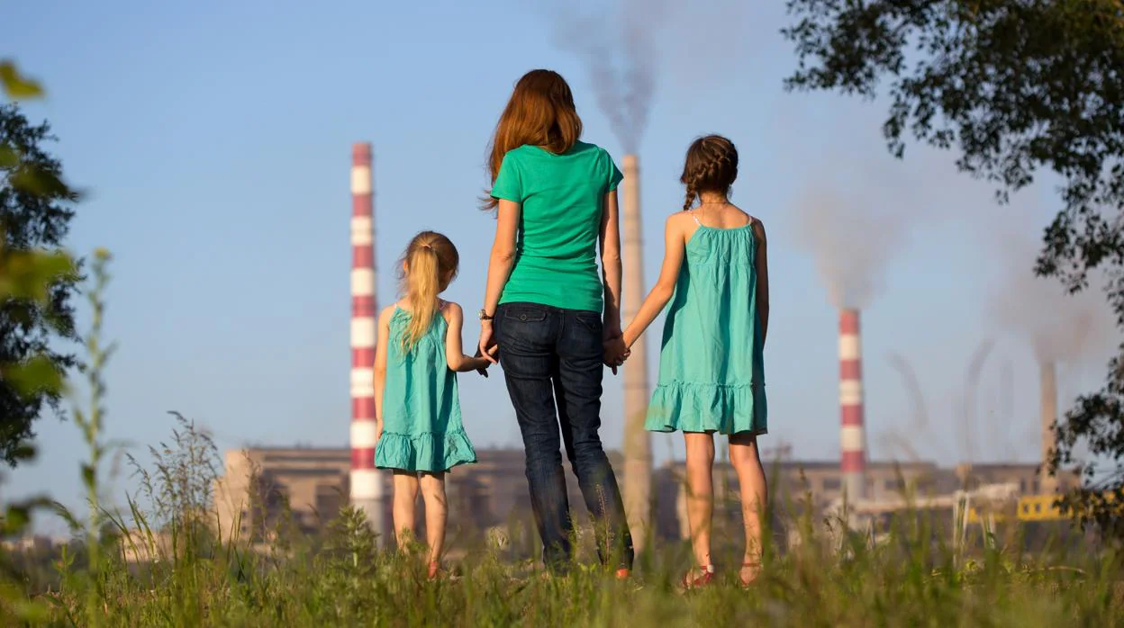 La exposición a los contaminantes del aire roba cada año vida saludable a los menores