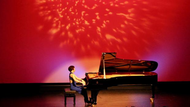 La «excelencia musical» de Claire Huangci en el Festival Internacional de Piano Auditori Teulada Moraira