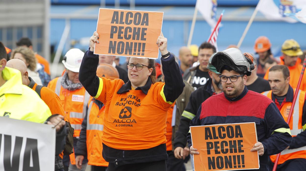 Manifestación de los trabajadores de Alcoa esta tarde en La Coruña