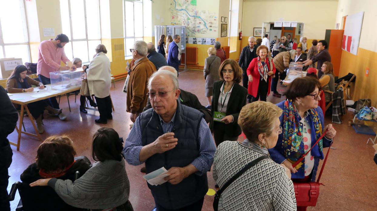 La participación ha sido elevada en Castilla y León en estas elecciones generales