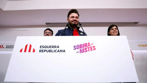 ERC insta al PSOE a mover ficha: «La pelota está en el tejado de Sánchez»