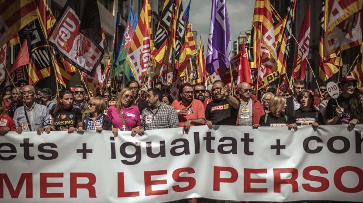Cabecera de la manifestación sindical de esta mañana en Barcelona