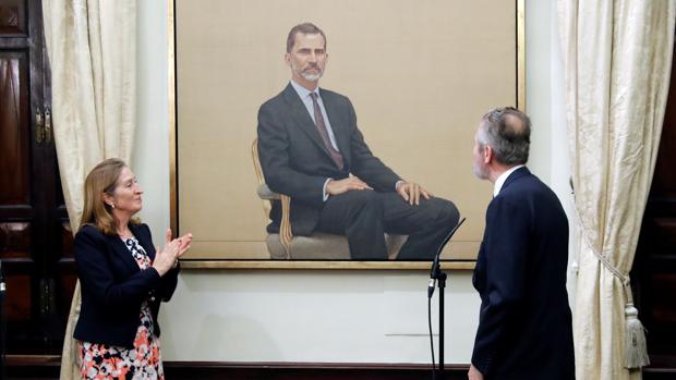 El retrato que refleja fielmente al Rey: «Une la auctoritas y la cordialidad»