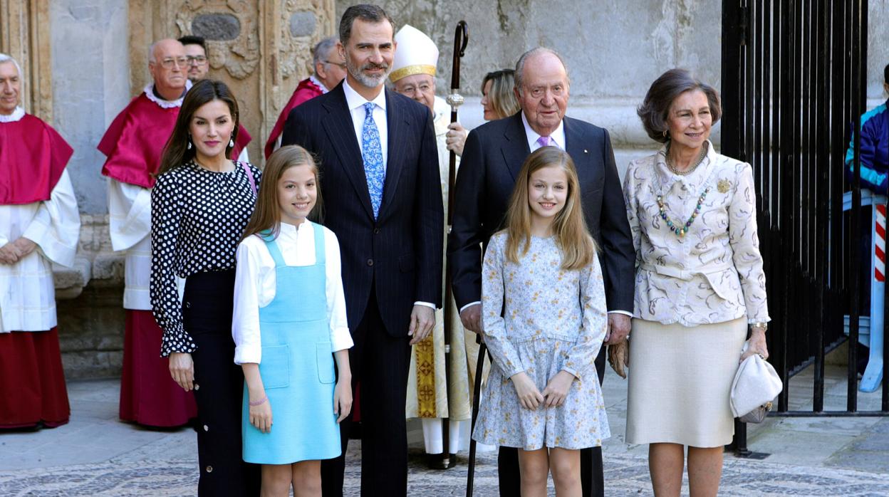 La Familia Real, al completo en Palma de Mallorca en abril de 2018