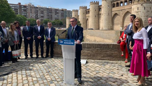 Beamonte (PP) promete crear más empleo con menos impuestos y un «pacto por la Sanidad»