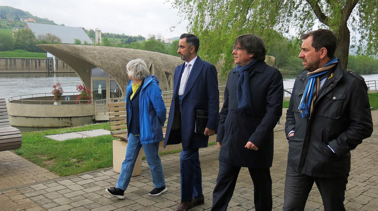 El expresidente autonómico Carles Puigdemont, de paseo en Schengen (Luxemburgo)