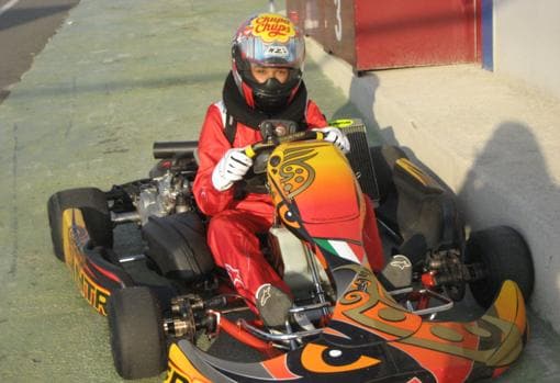 Iván, en 2010, en un circuito de karting