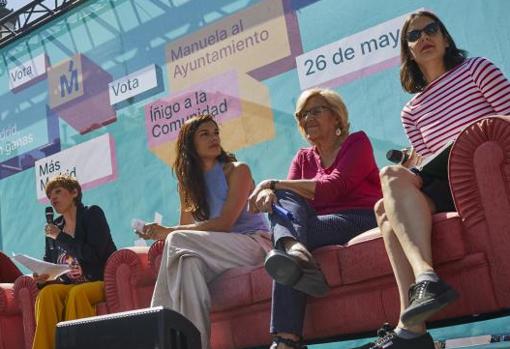 Anabel Alonso, Clara Serra, Carmena y Rita Maestre