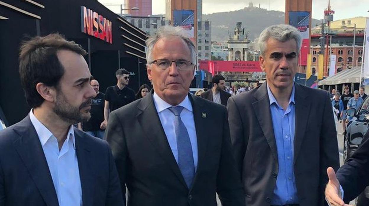 El candidato popular en el Automobile Barcelona