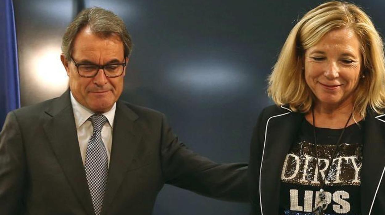 Joana Ortega y Artur Mas