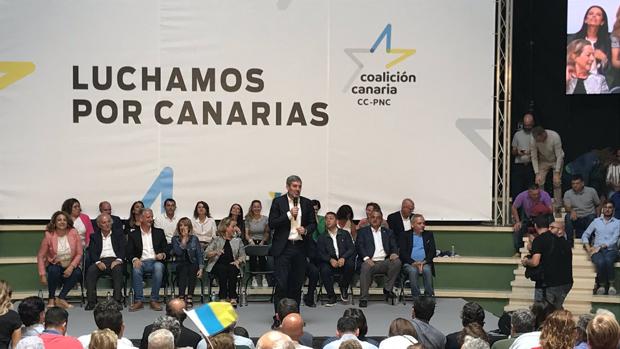 Coalición Canaria: «Nosotros o Podemos con el PSOE»