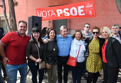 El candidato del PSOE a la Junta ha participado en un acto en la localidad de Yuncos