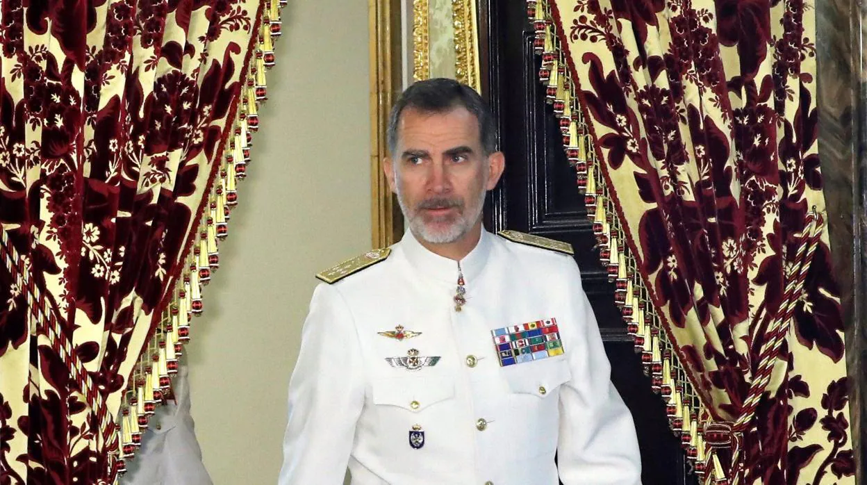 Felipe VI en el Palacio Real, tras recibir en audiencia a grupo de grupo de coroneles y capitanes de navío l
