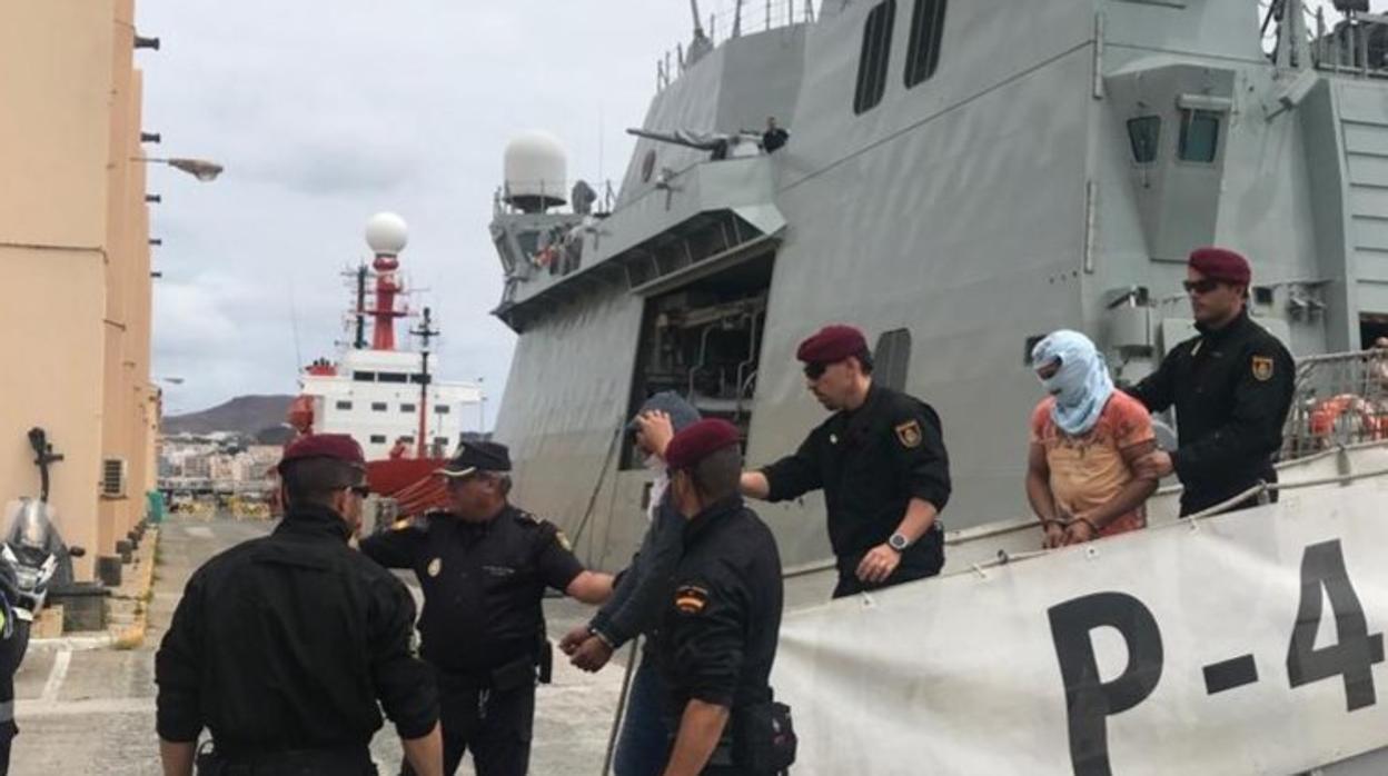 Éxito de la Armada, Ejército del Aire y Policía contra el narcotráfico en Canarias