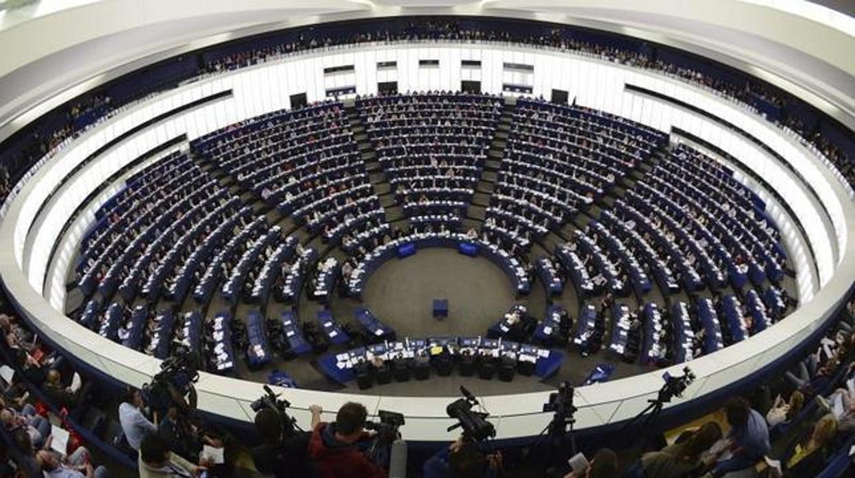 Sigue en vídeo el debate a nueve con los candidatos a las elecciones europeas