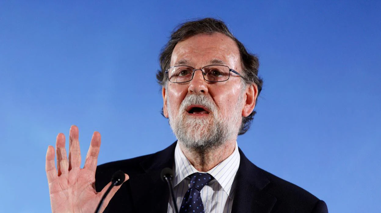 Rajoy defiende un PP «moderado» para poder gobernar