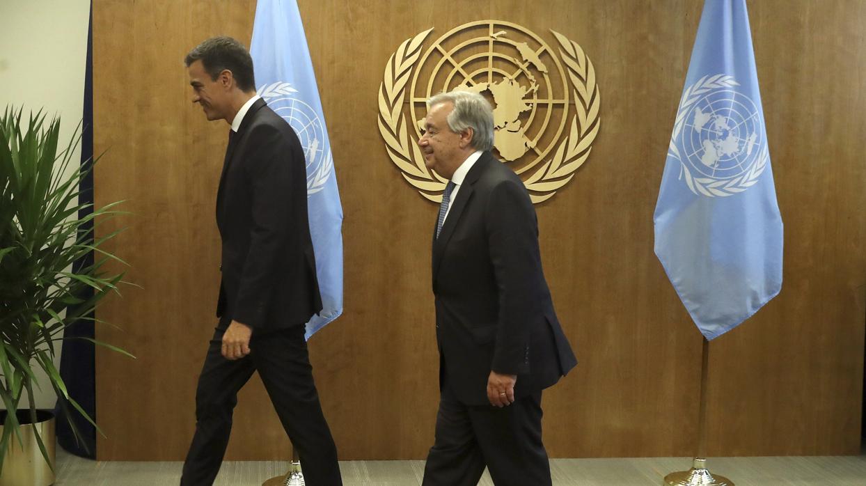 Pedro Sánchez con Antonio Guterres, secretario general de la ONU, en Nueva York