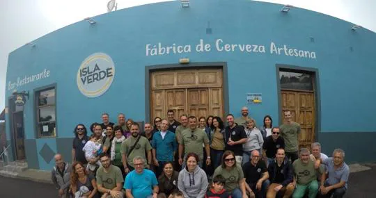 Asociación de Cerveceros Caseros de Canarias de visita en Isla Verde