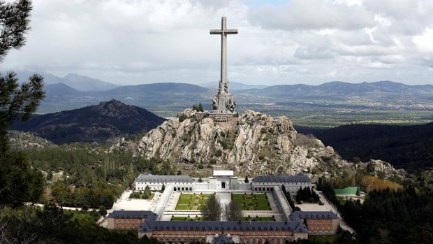 El Tribunal Supremo, partidario de frenar la exhumación de Franco hasta resolver los recursos