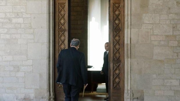 Torra pide a Sánchez «una reunión con carácter de urgencia» para tratar la independencia y los presos