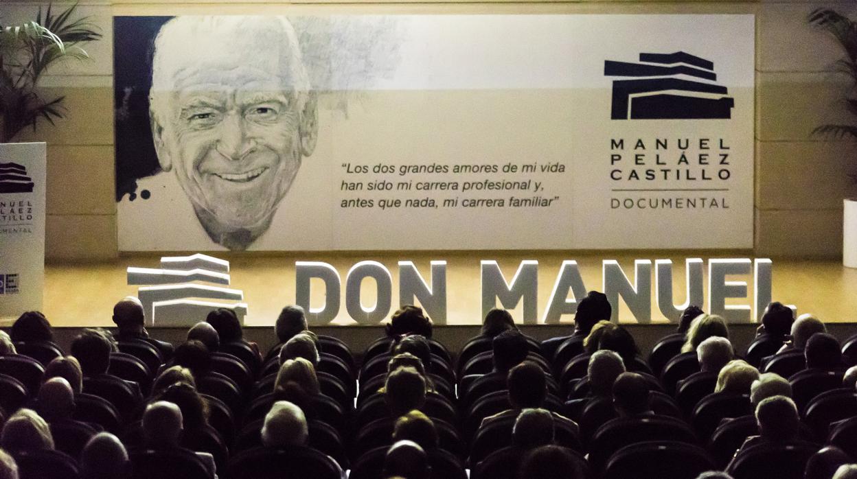 Ilustración con el retrato de Don Manuel, el afectuoso nombre con que llamaban al empresario Manuel Peláez Castillo