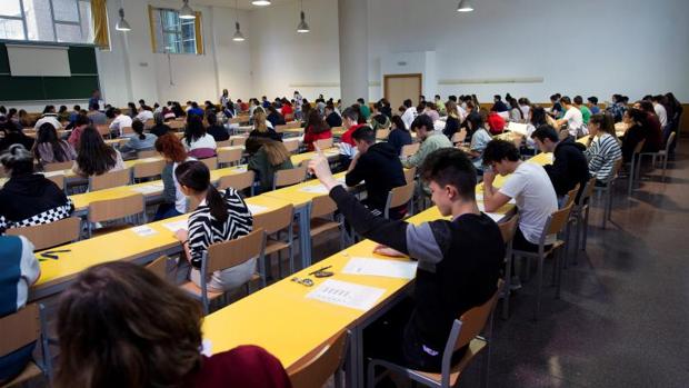 Siguen los errores en la Selectividad gallega: el examen de Filosofía debe repetirse